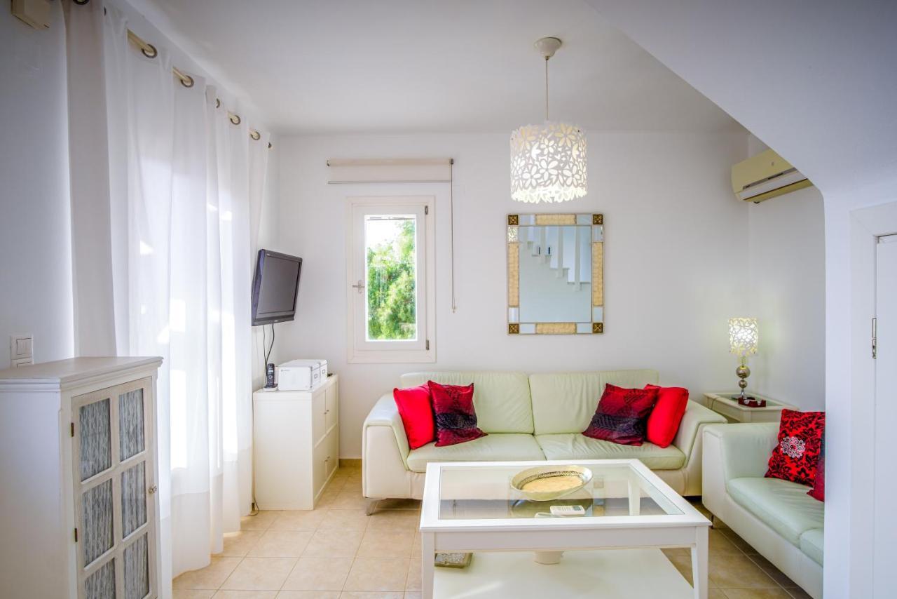 Sea View Villa Megas Gialos - Nites Екстер'єр фото